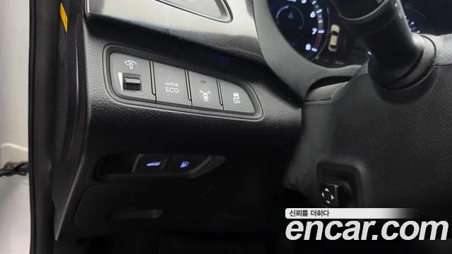 Hyundai Grandeur 2011 thumb 10