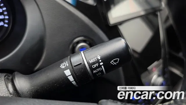 Hyundai Grandeur 2011 thumb 3