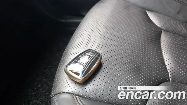 Hyundai Grandeur 2011 thumb 8