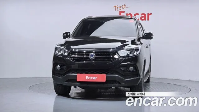 KGM Rexton 2018 thumb 6