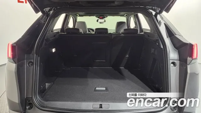 Peugeot 3008 2019 thumb 7