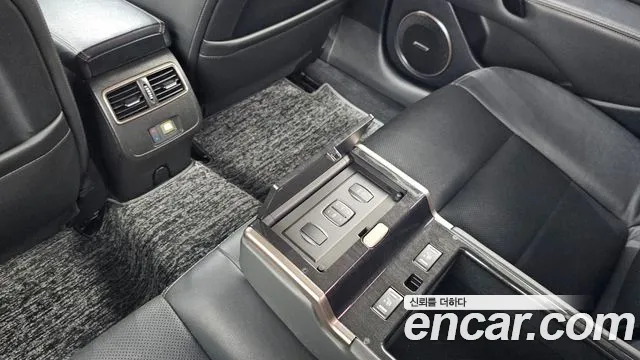 Renault SM7 2016 thumb 10