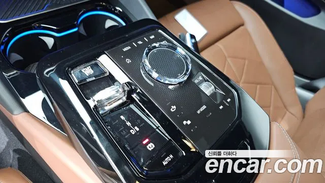 BMW 5 серии 2024 thumb 12