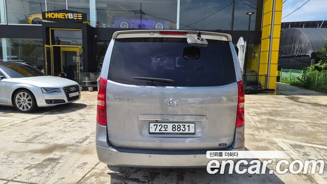 Hyundai Staria 2013 thumb 4