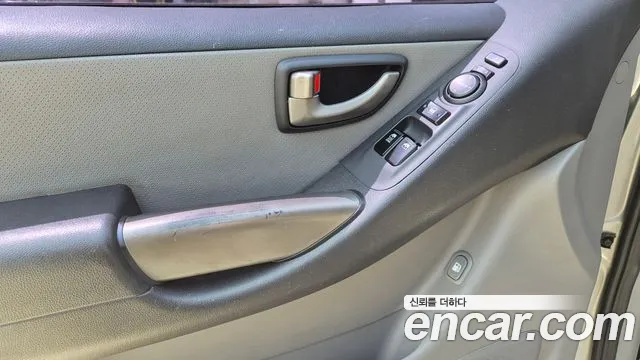 Hyundai Staria 2013 thumb 2