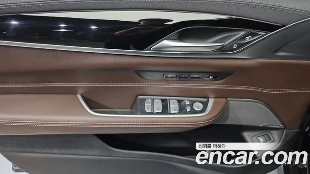 BMW 6 серии Gran Turismo 2024 thumb 12