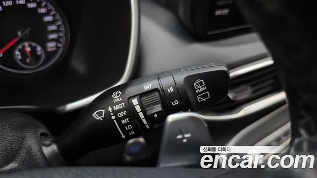 Hyundai Santa Fe 2021 thumb 12