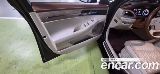 Genesis G90 2020 thumb 5