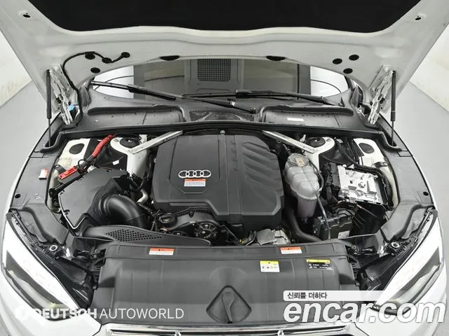 Audi A5 2021 thumb 3