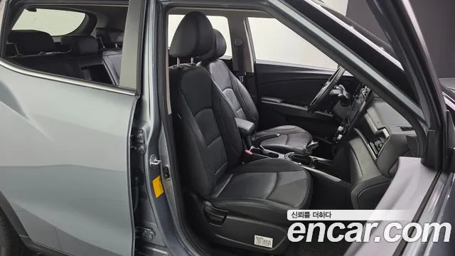 KGM Tivoli 2019 thumb 11