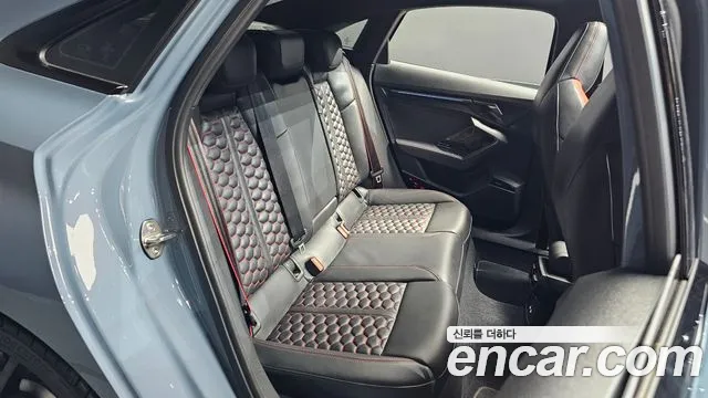 Audi RS3 2025 thumb 2