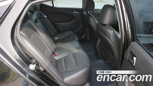 Kia K5 2013 thumb 10