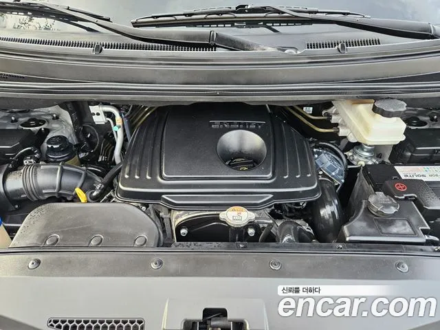 Hyundai Staria 2014 thumb 2