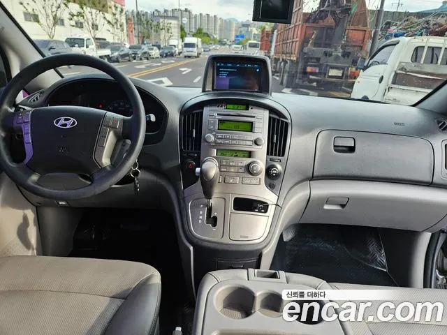 Hyundai Staria 2014 thumb 10