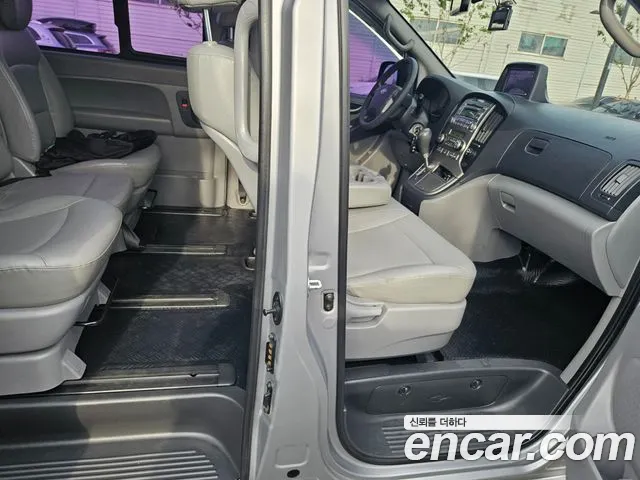 Hyundai Staria 2014 thumb 8