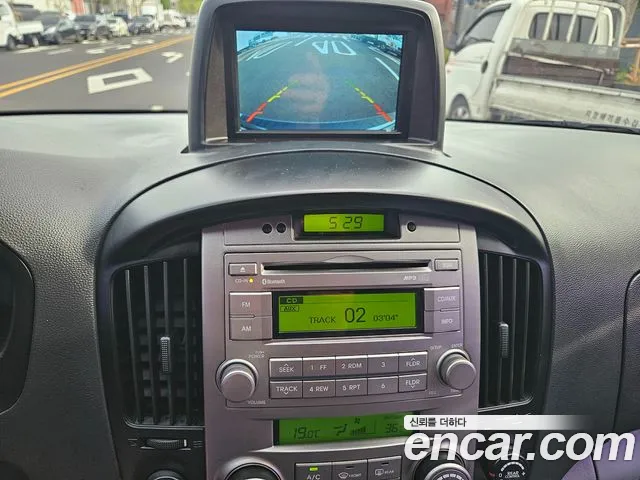Hyundai Staria 2014 thumb 3