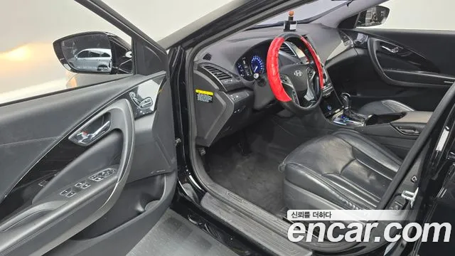 Hyundai Grandeur 2014 thumb 4