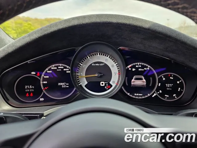 Porsche Cayenne 2022 thumb 11