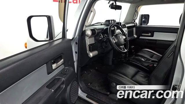 Toyota FJ Cruiser 2007 thumb 9