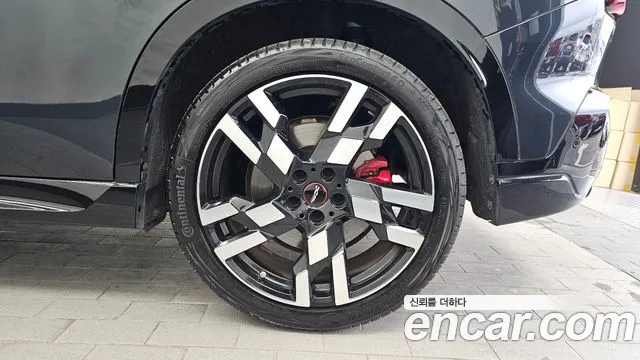 Mini Cooper 2025 thumb 10