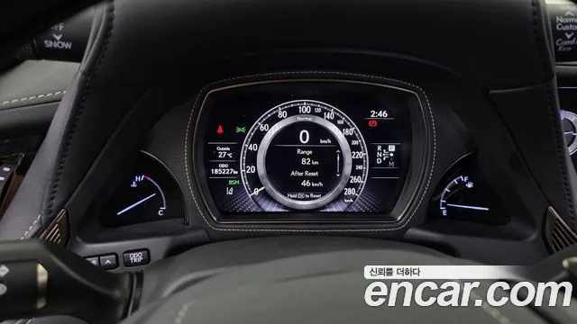 Lexus LS 500 2019 thumb 5
