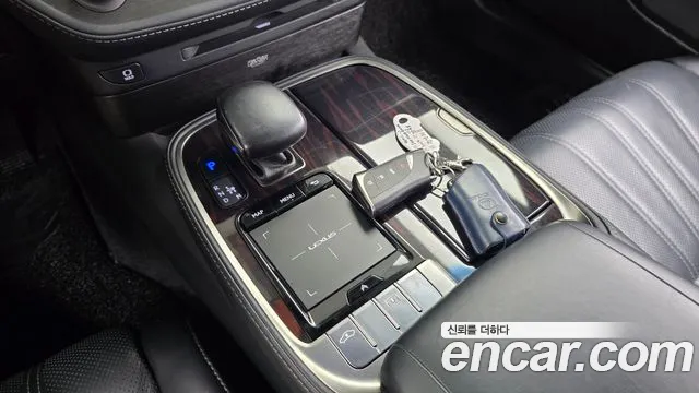 Lexus LS 500 2019 thumb 8