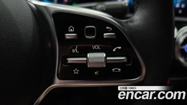 Mercedes-Benz A-Class 2021 thumb 8
