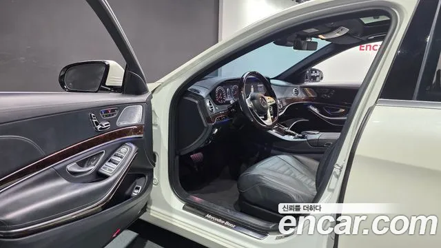 Mercedes-Benz S-Class 2019 thumb 2