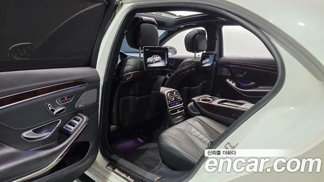 Mercedes-Benz S-Class 2019 thumb 6