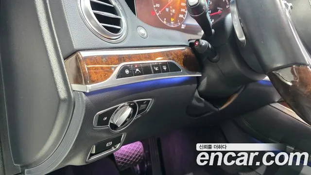 Mercedes-Benz S-Class 2019 thumb 7