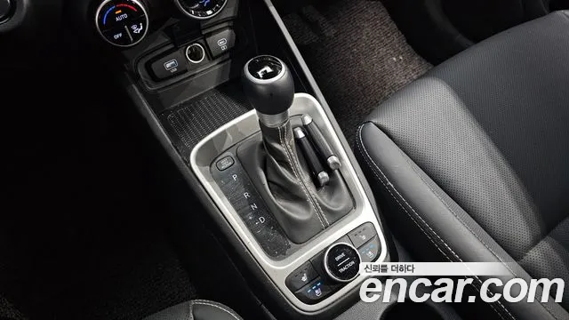 Hyundai Venue 2025 thumb 3