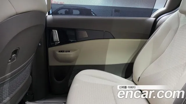 Kia Carnival 2025 thumb 5