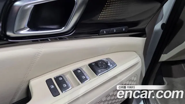 Kia Carnival 2025 thumb 6