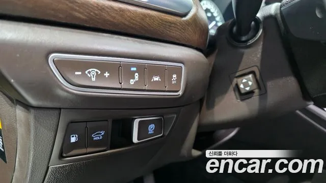 Genesis G90 2020 thumb 7