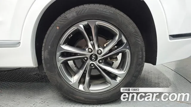 Hyundai Santa Fe 2019 thumb 7