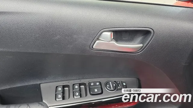 Kia Morning 2018 thumb 11
