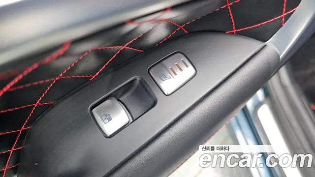 Genesis G70 2022 thumb 7