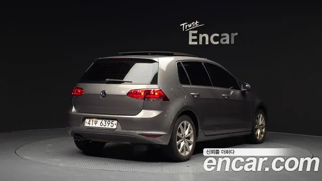 Volkswagen Golf Sportsvan 2014 thumb 9