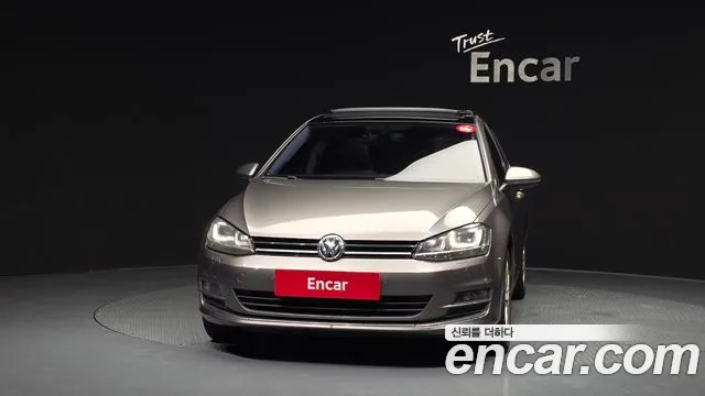 Volkswagen Golf Sportsvan 2014 thumb 7