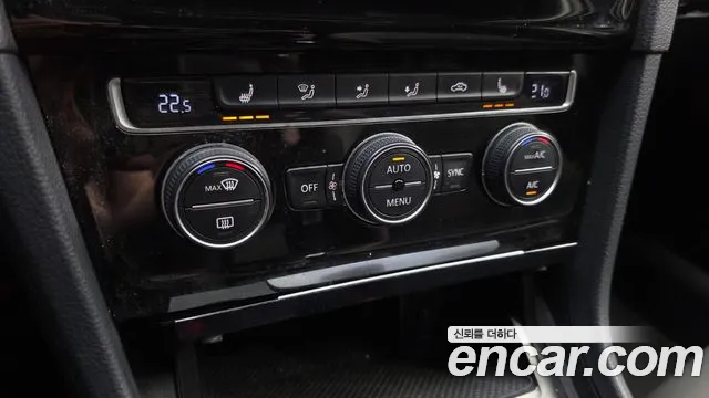 Volkswagen Golf Sportsvan 2014 thumb 5