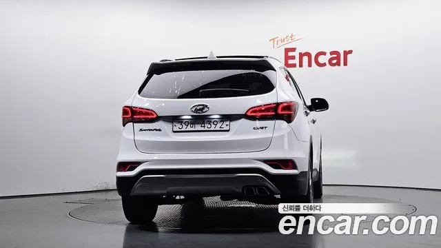 Hyundai Santafe 2015 thumb 4