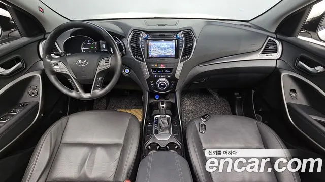 Hyundai Santafe 2015 thumb 7
