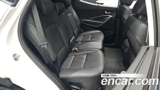 Hyundai Santafe 2015 thumb 11