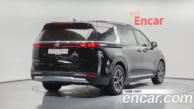 Kia Carnival 2020 thumb 6
