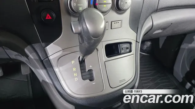 Hyundai Staria 2014 thumb 2