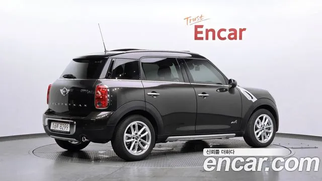 Mini Countryman 2014 thumb 5