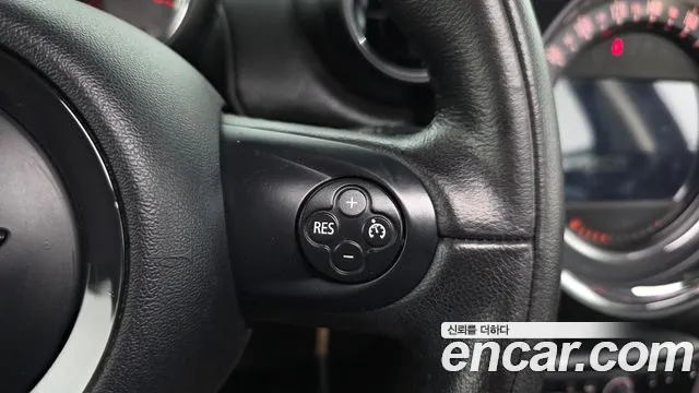 Mini Countryman 2014 thumb 10