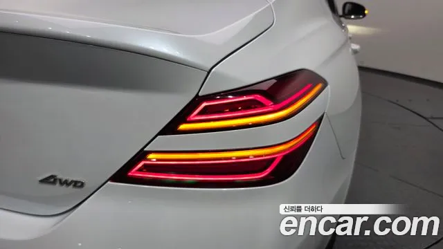 Genesis G70 2023 thumb 5