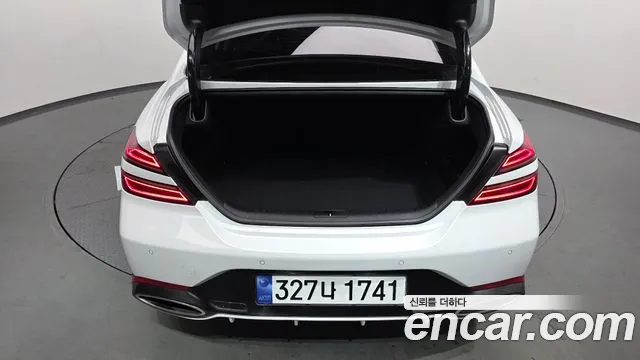 Genesis G70 2023 thumb 6