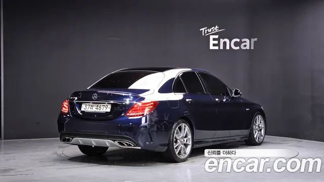 Mercedes-Benz C-Class 2017 thumb 7